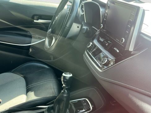 Used 2022 Toyota Corolla XSE image 6