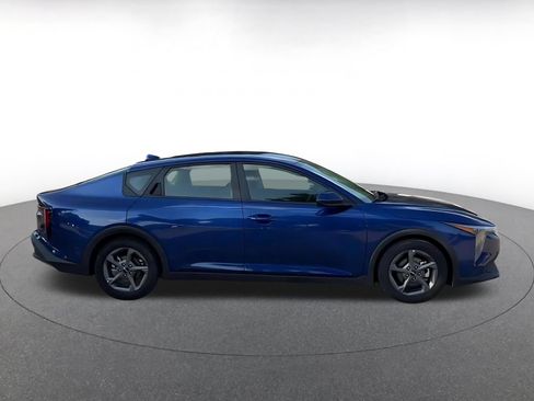 Used 2025 Kia K4 FWD image 16