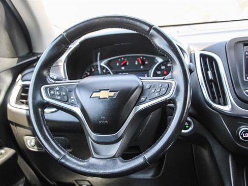 Used 2022 Chevrolet Equinox LT image 14
