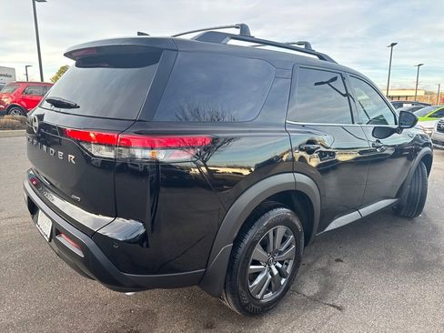 New 2026 Nissan Pathfinder SV AWD/4WD image 8