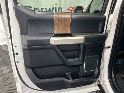 Used 2016 Ford F150 Lariat w/ Equipment Group 502A Luxury image 17