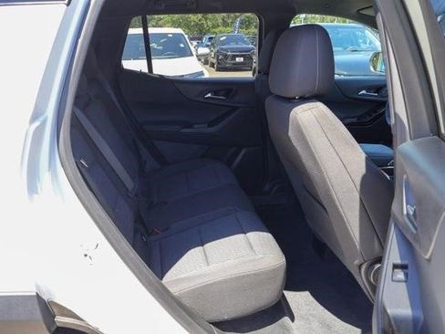Certified 2025 Chevrolet Equinox LT FWD image 5