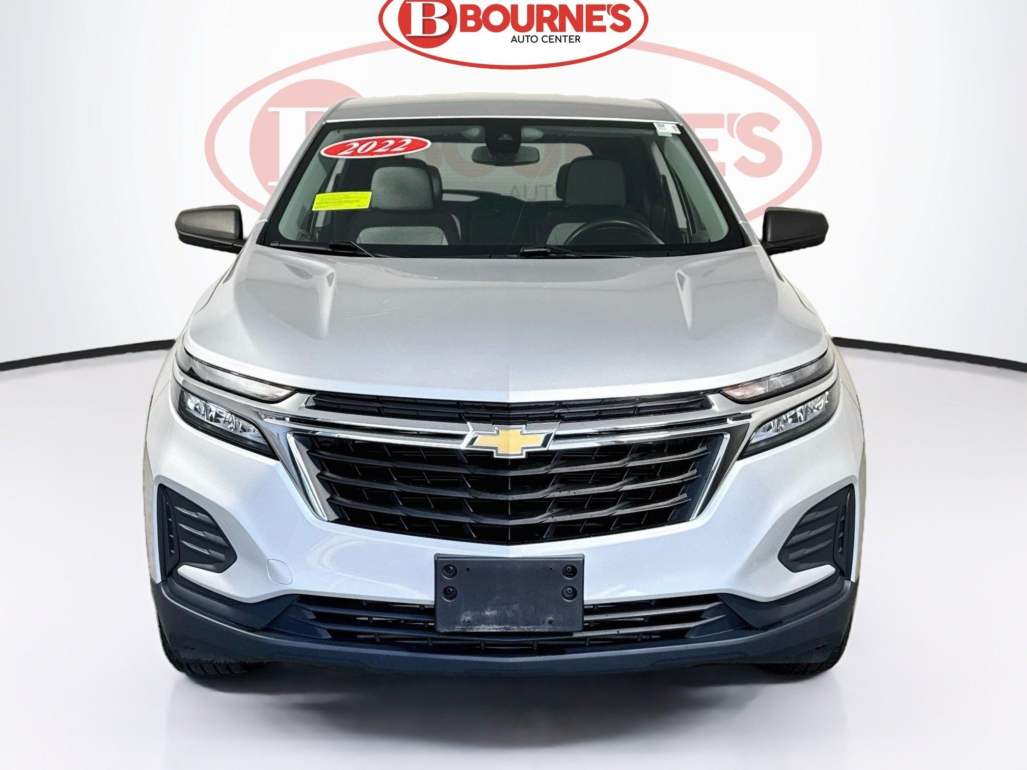 Used 2022 Chevrolet Equinox LS w/ LPO, Floor Liner Package AWD/4WD image 3