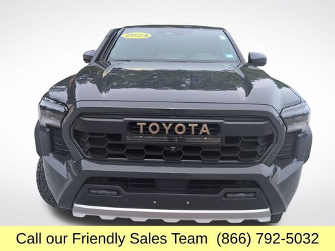 Used 2024 Toyota Tacoma 4x4 Double Cab Hybrid image 10