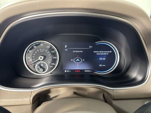 Used 2024 Genesis GV80 2.5T image 16