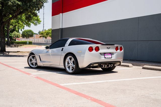 Used 2008 Chevrolet Corvette Coupe w/ Preferred Equipment Group RWD image 21