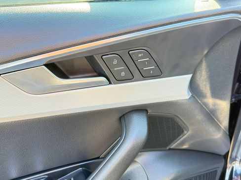 Used 2017 Audi A4 2.0T Premium Plus image 18