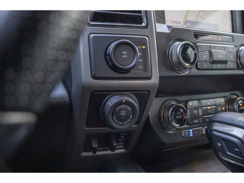 Used 2019 Ford F150 Raptor w/ Equipment Group 802A Luxury AWD/4WD image 27