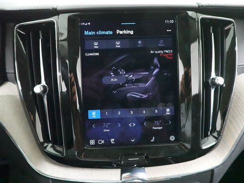 Used 2022 Volvo XC60 T8 Inscription w/ Advanced Package image 18