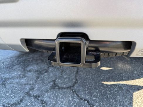 Used 2025 Honda Pilot TrailSport image 16