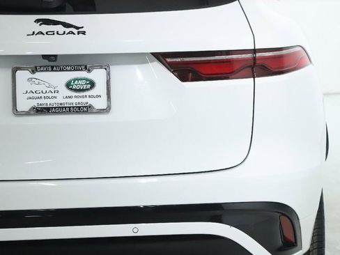 Used 2025 Jaguar F-PACE R-Dynamic S image 45