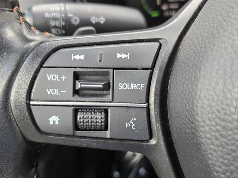 Used 2025 Honda CR-V Sport image 25