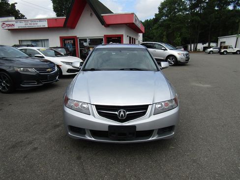 Used 2005 Acura TSX FWD image 2