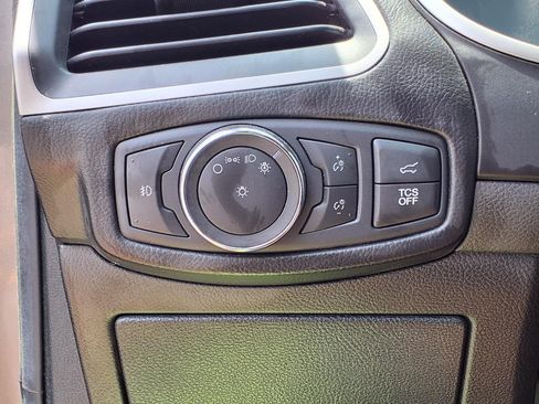 Used 2019 Ford Edge SEL w/ Equipment Group 201A FWD image 20