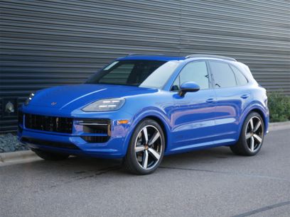 New 2025 Porsche Cayenne GTS