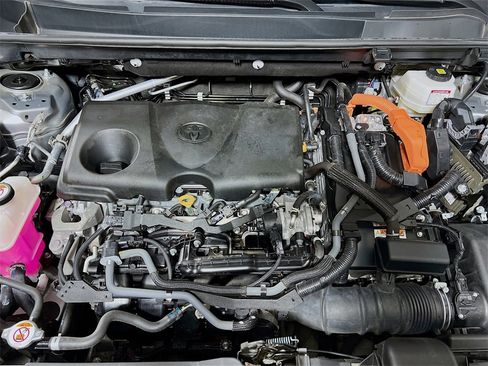 Certified 2024 Toyota RAV4 XLE image 27