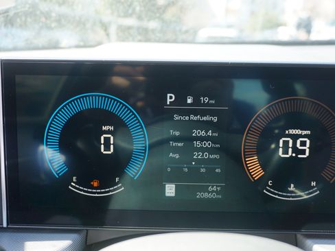 Used 2025 Hyundai Sonata SEL image 9