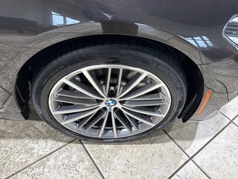 Used 2019 BMW 530e w/ Executive Package RWD image 25