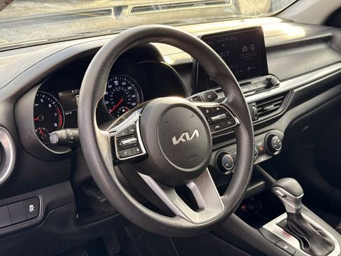 Used 2024 Kia Forte LXS image 26