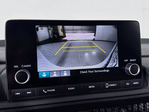 Used 2023 Honda CR-V LX image 27