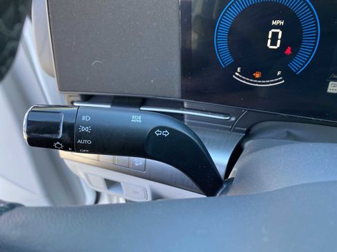 Certified 2024 Hyundai Kona SEL image 23