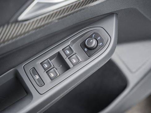 Used 2023 Volkswagen Golf 20th Anniversary Edition image 44