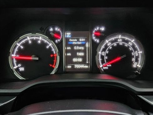 Used 2020 Toyota 4Runner Limited image 11