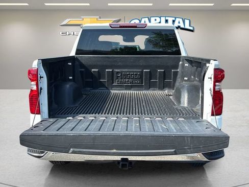 Used 2025 Chevrolet Silverado 1500 LT AWD/4WD image 33