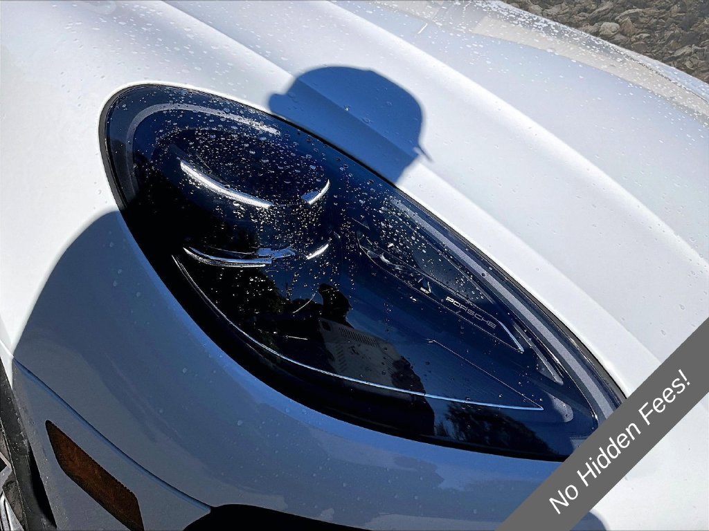 Used 2023 Porsche Macan Turbo AWD/4WD image 25