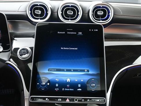 Used 2026 Mercedes-Benz GLC 300 GLC 300 image 11