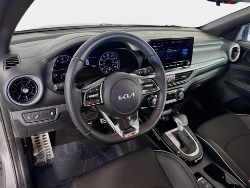 Certified 2023 Kia Forte GT-Line w/ GT-Line Technology Package FWD image 9