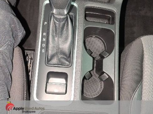 Used 2018 Ford Escape SE image 21
