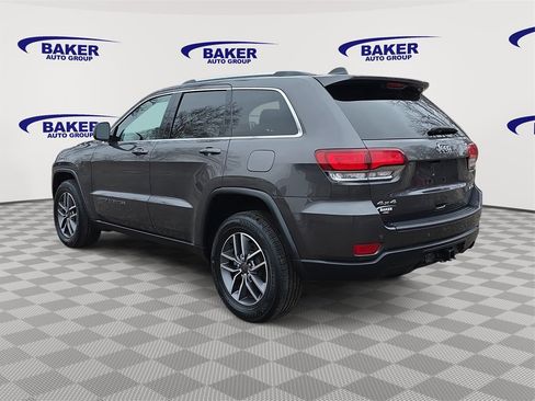 Used 2021 Jeep Grand Cherokee Laredo image 5