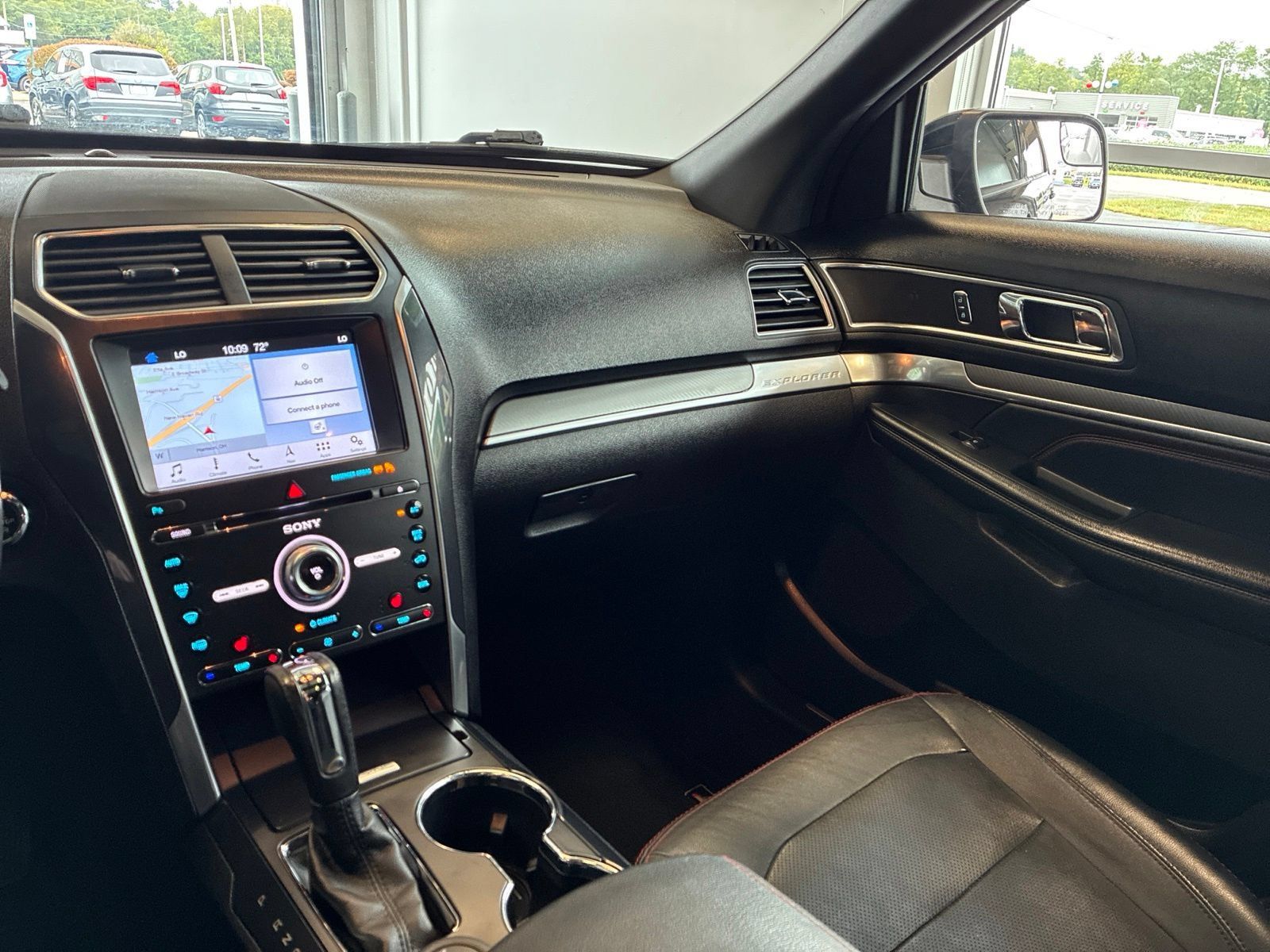 Used 2017 Ford Explorer Sport AWD/4WD image 24