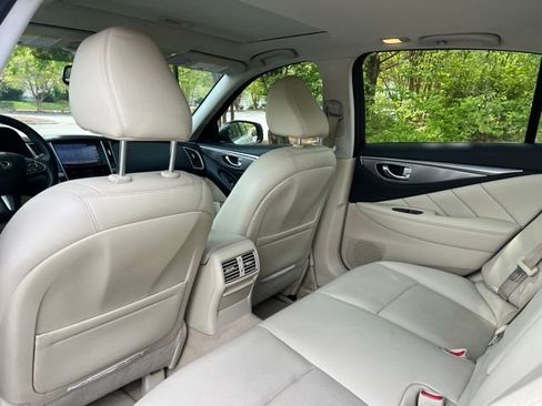 Used 2015 INFINITI Q50 Premium w/ Navigation Package RWD image 15