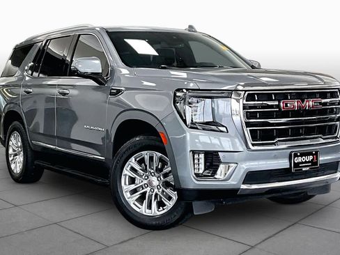 Used 2023 GMC Yukon SLT w/ SLT Premium Package RWD image 3