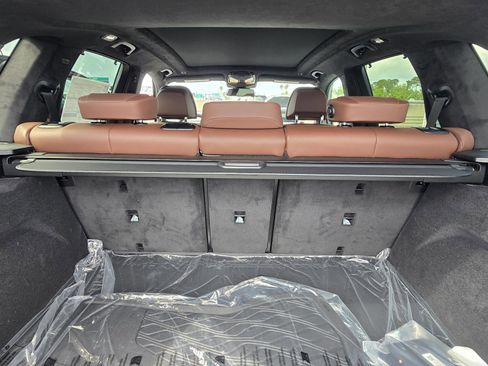 New 2026 BMW X5 xDrive40i w/ Executive Package AWD/4WD image 8