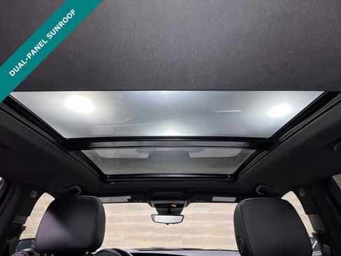 Used 2024 Cadillac XT4 Premium Luxury w/ Technology Package image 5