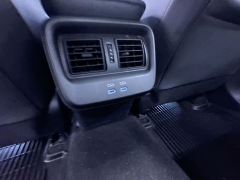 Used 2023 Toyota Crown XLE image 39