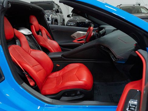Used 2023 Chevrolet Corvette Stingray Preferred Cpe w/ Z51 Performance Package RWD image 30