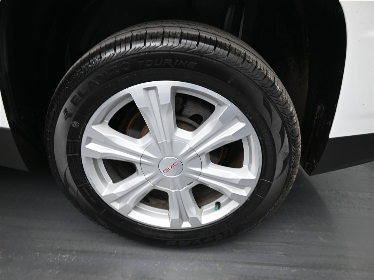 Used 2017 GMC Terrain SLE FWD image 19