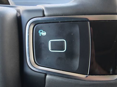 Used 2025 Ford Expedition Active image 24