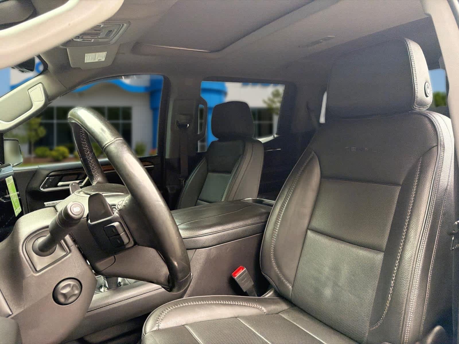 Used 2024 GMC Sierra 1500 Denali w/ Denali Reserve Package AWD/4WD image 13
