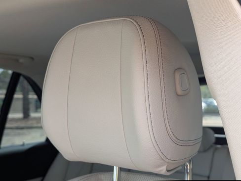 Used 2022 Mercedes-Benz GLE 350 4MATIC image 13