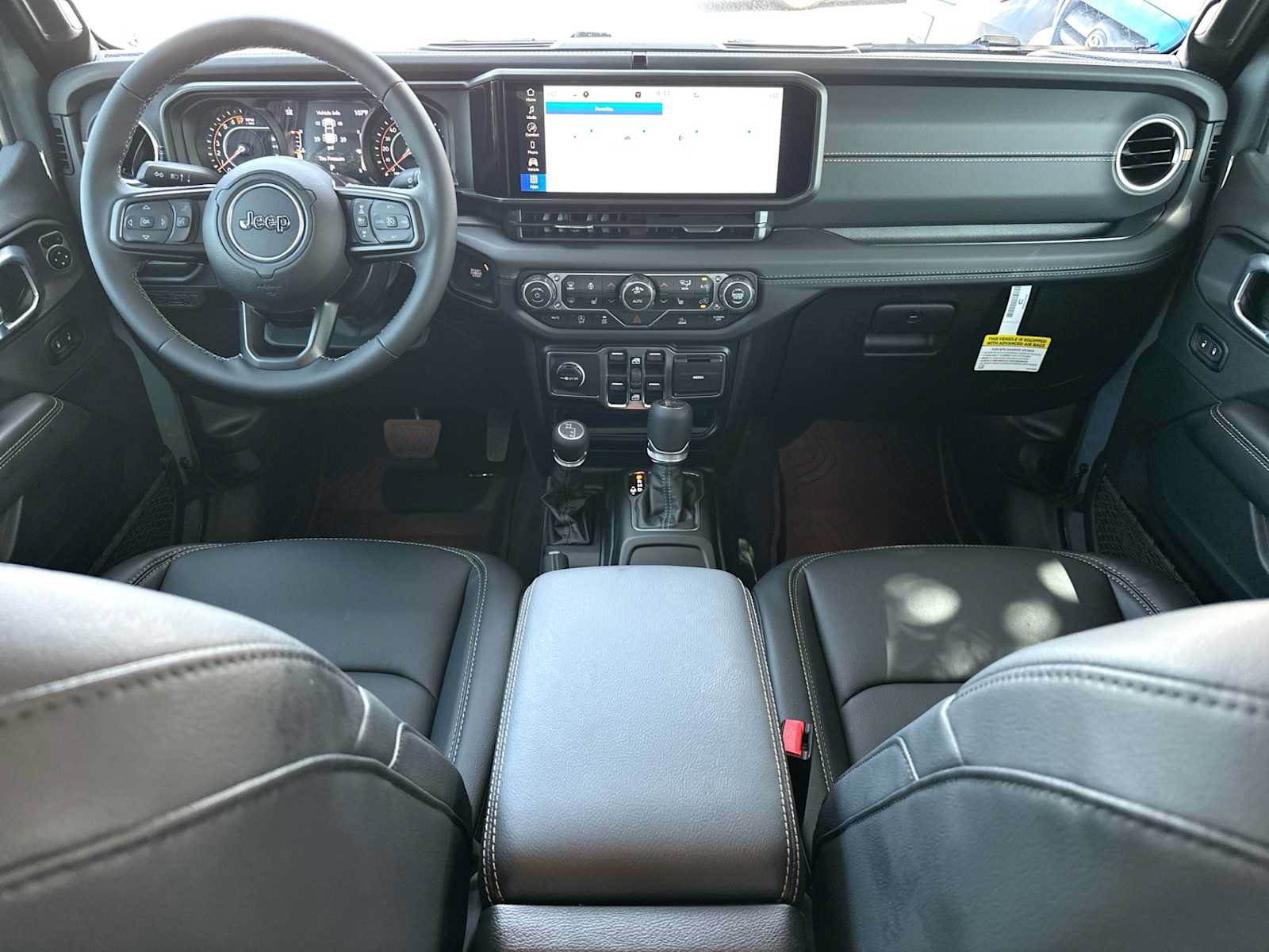 New 2026 Jeep Gladiator Sport AWD/4WD image 25