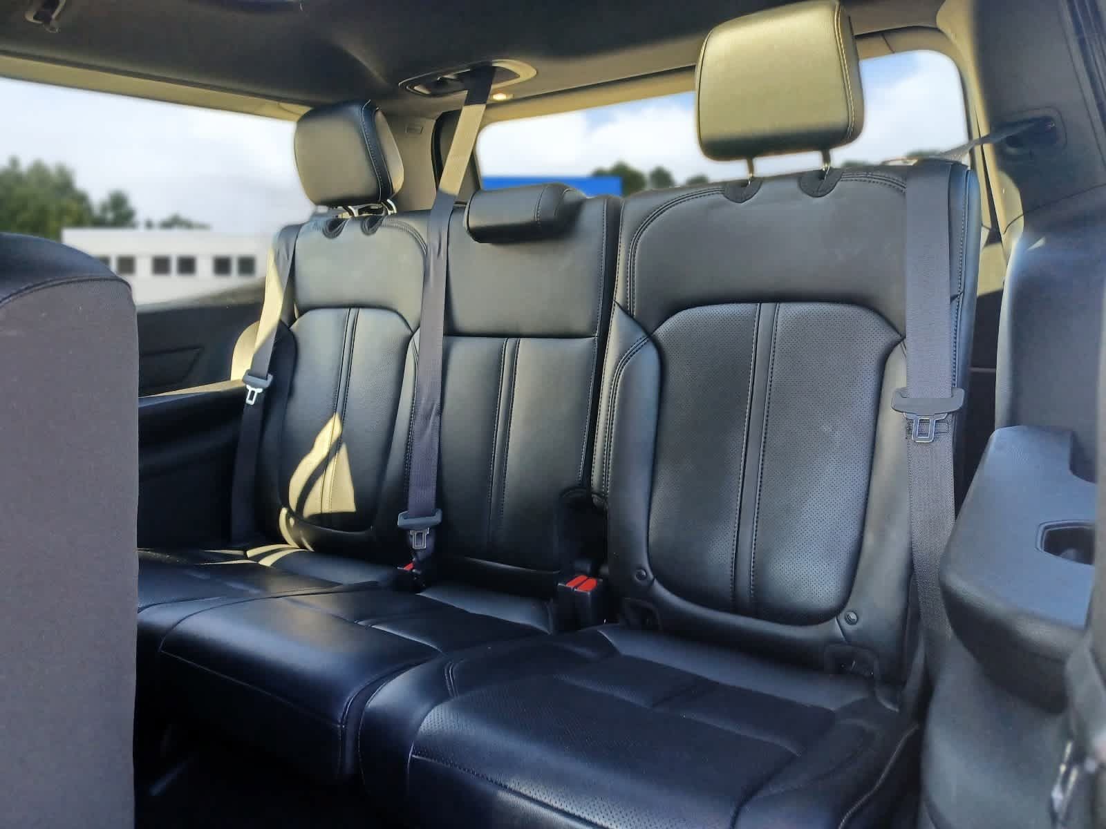 Used 2023 Jeep Wagoneer 4WD w/ Premium Group I image 22