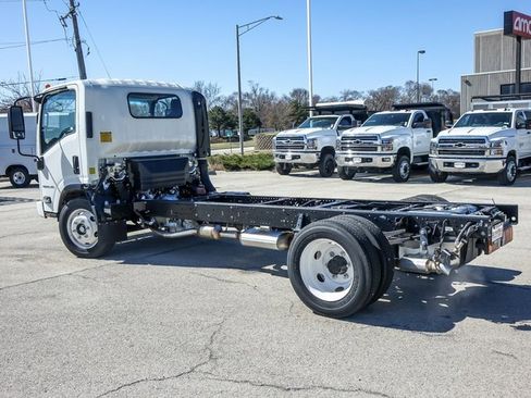 New 2025 Chevrolet Low Cab Forward 5500XG image 5