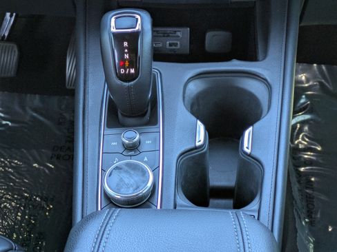 Used 2019 Cadillac XT4 Premium Luxury image 18