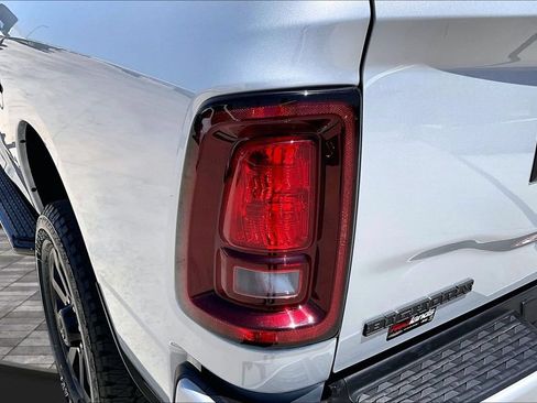Certified 2026 RAM 2500 Big Horn AWD/4WD image 35
