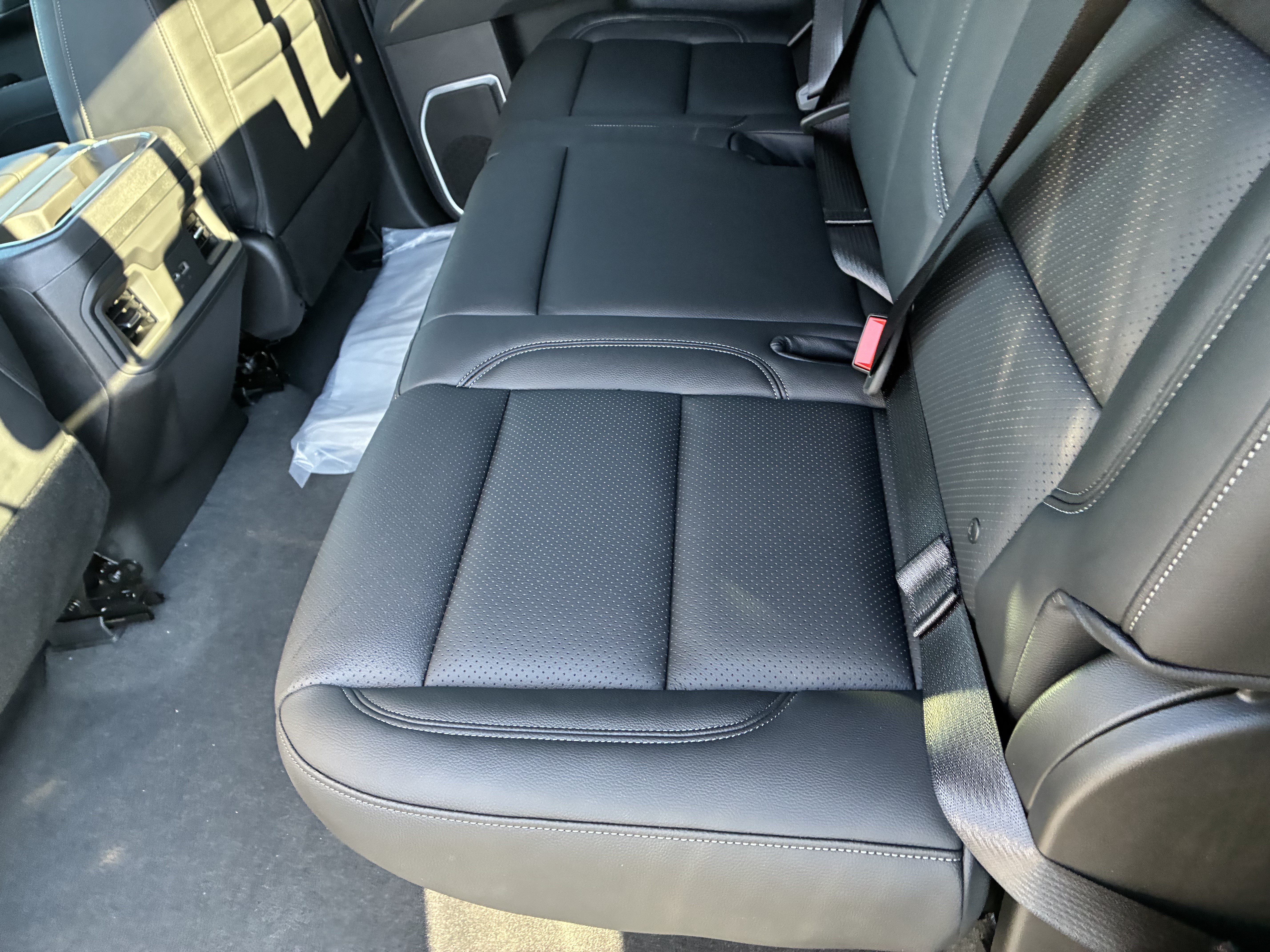 New 2026 Chevrolet Silverado 1500 RST w/ Convenience Package II AWD/4WD image 15
